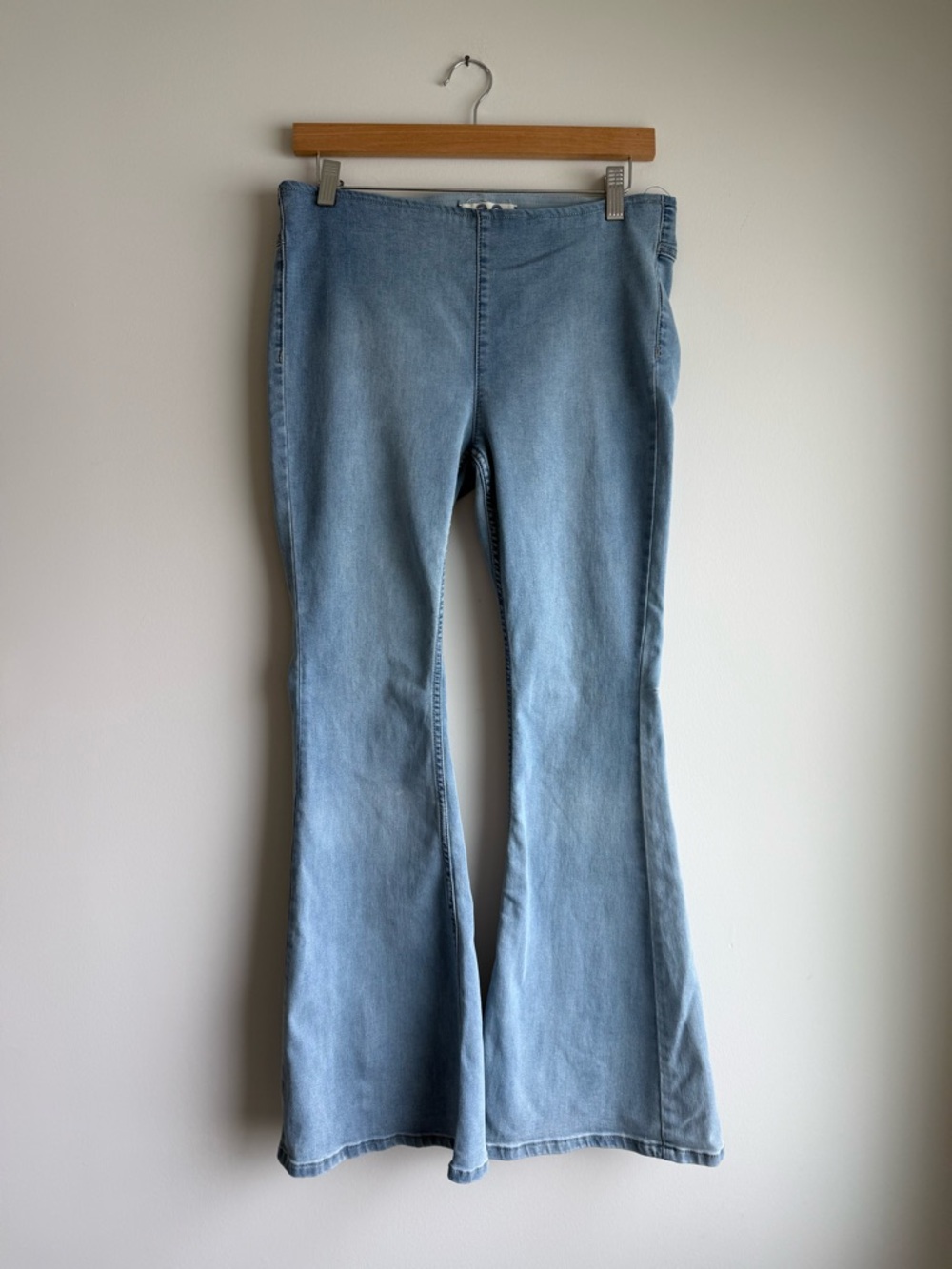 Free People Penny Pull On Flare Jeans Size 30 Short Petite
